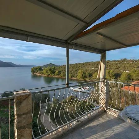 Topolovec Homestay Luka (Dugi Otok)