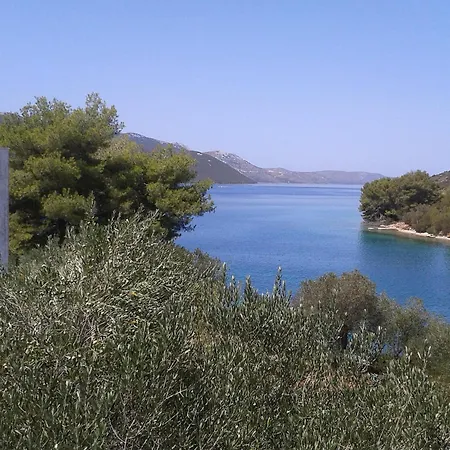 Topolovec Luka (Dugi Otok)