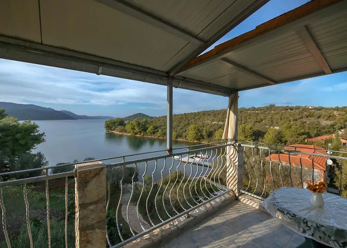 Topolovec בית אירוח Luka (Dugi Otok)