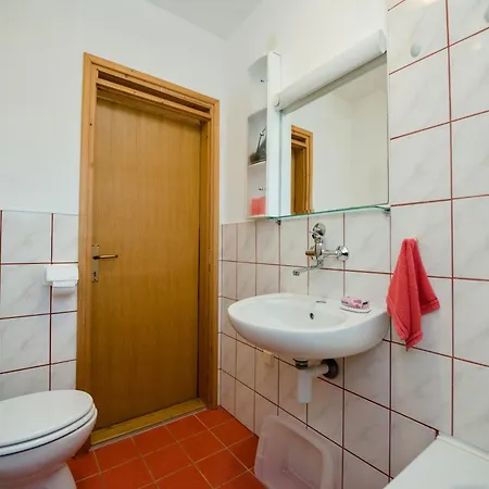 Topolovec Проживание в семье