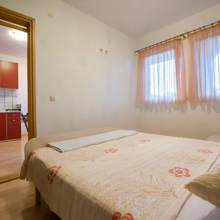 Проживание в семье Topolovec Ллука