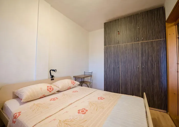 Topolovec * Luka (Dugi Otok)